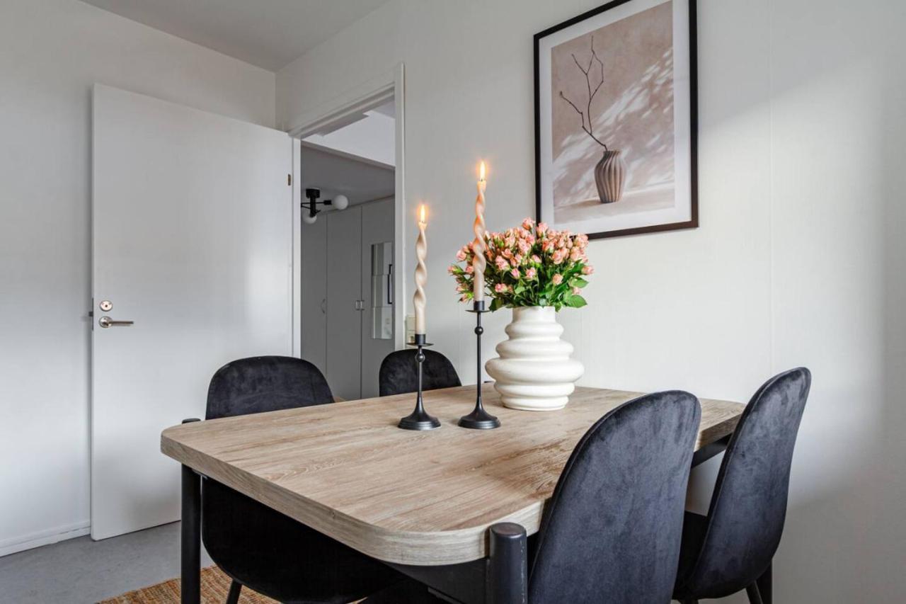 Simple Studio In Trendy Soedermalm - Construction Work Stockholm Eksteriør billede